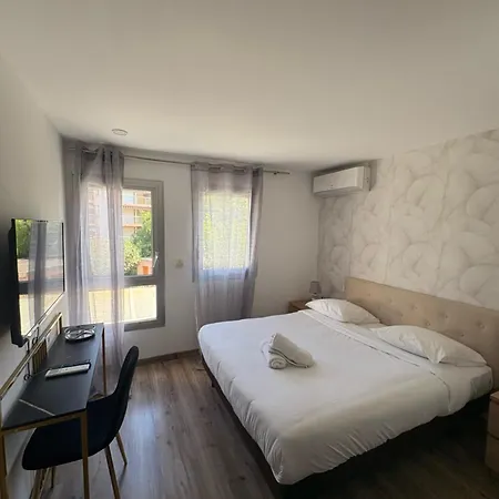 Hotel Sable Et Soleil - Port, Et Jacuzzi Prive 3*